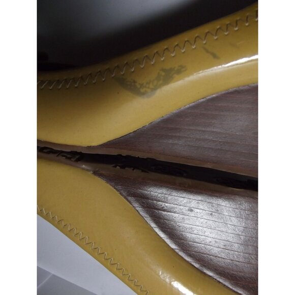 Tory Burch Sally Wedge Pumps Womens 8M Patent Leather Peeptoe Shoes Yellow Logo - Picture 13 of 16